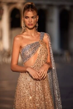 Saffira - Beaded -Alamour The Label Shop 11 3c5bc585 7223 4ec4 aea6 762a0d7bae39