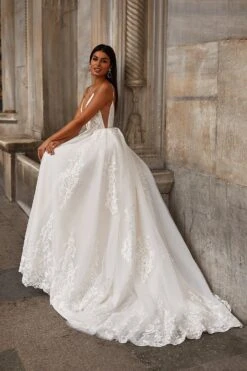 Ela Gown -Alamour The Label Shop 122 29b8a98d 2274 45e0 9ae1 4a7e43a7b7cf