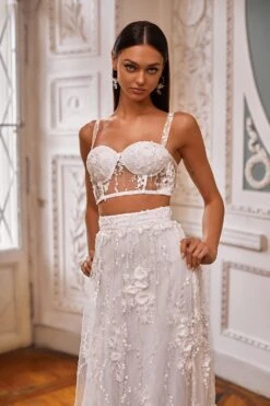 Aella - White -Alamour The Label Shop 19 0b39defd 7328 4e6d b268 72f57a21c0c4