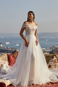 Sibeli Gown -Alamour The Label Shop 23 5f750bdb 4913 4ff5 8849 f80979447da9