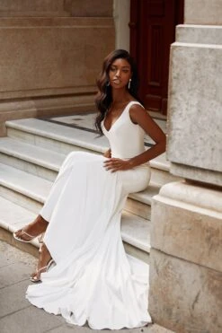 Katelyn Gown 13 Katelyn Gown -Alamour The Label Shop 25 1bf56e58 93ef 448d b020 ec9d30fc320e