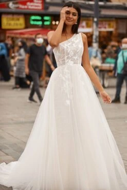 Berna Gown -Alamour The Label Shop 41 fd49cee4 68df 41c6 aa2e 6c86f558b311