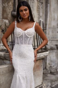 Aysun Gown -Alamour The Label Shop 73 ff7b1731 5113 4c64 80e3 6f63d5bed071