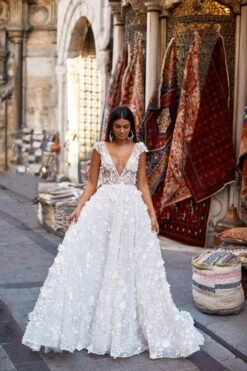 Derya Gown 13 Derya Gown -Alamour The Label Shop 84 5ca83dc3 9ddf 4d66 92d8 eda5599e0c09