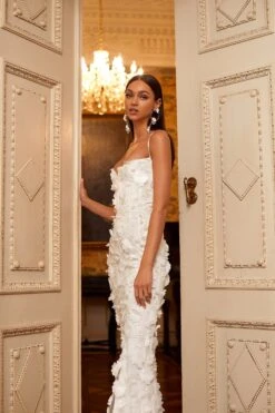 Petra - White -Alamour The Label Shop 8 e14455e705ece c702 4056 8d3c 664b94257b23 1600x fd6d2bc8 f7cb 4be6 92e7 db98d616b4c7