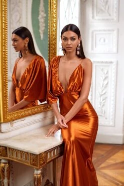 Miriam - Rust 10 Miriam - Rust -Alamour The Label Shop 8 ee70256235ece c702 4056 8d3c 664b94257b23 1600x c0f40ad1 f1f9 42c9 9249 057365bf4420