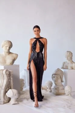 Vittoria - Black -Alamour The Label Shop 8 ee705eRERYce c702 4056 8d3c 664b94257b23 1600x 819b3c0f 4a22 4b05 8cd6 b89e3bd532af